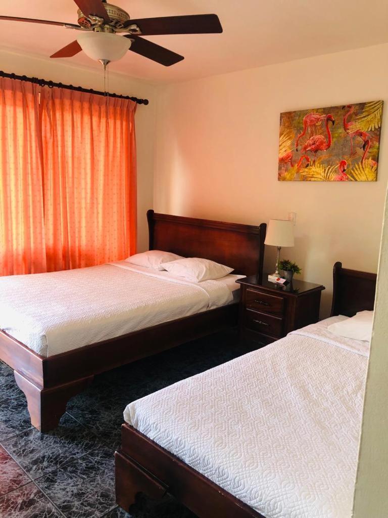 Brillasol Airport Hotel Las Ciruelas  Zewnętrze zdjęcie