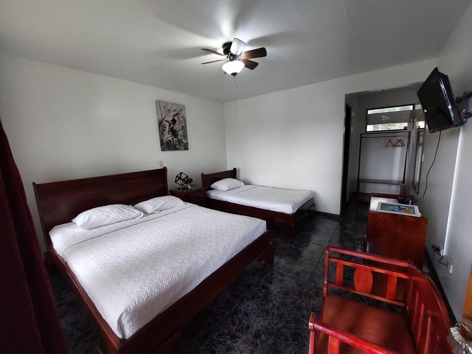 Brillasol Airport Hotel Las Ciruelas  Zewnętrze zdjęcie